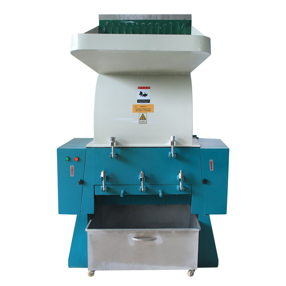 水冷式強力粉碎機